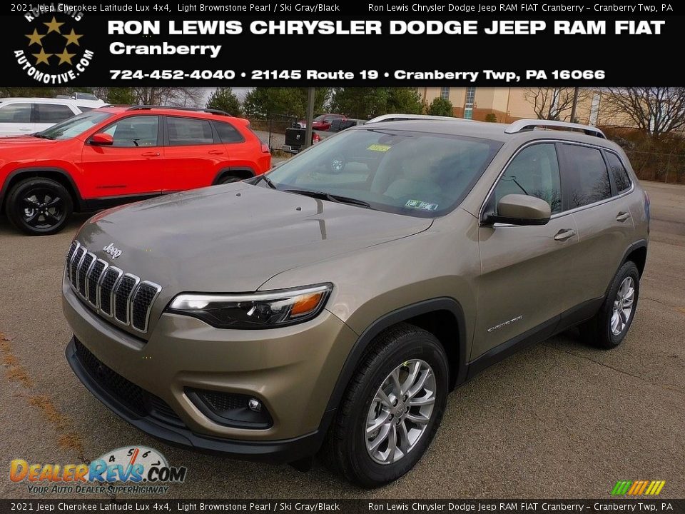 2021 Jeep Cherokee Latitude Lux 4x4 Light Brownstone Pearl / Ski Gray/Black Photo #1