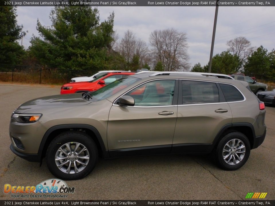 2021 Jeep Cherokee Latitude Lux 4x4 Light Brownstone Pearl / Ski Gray/Black Photo #9