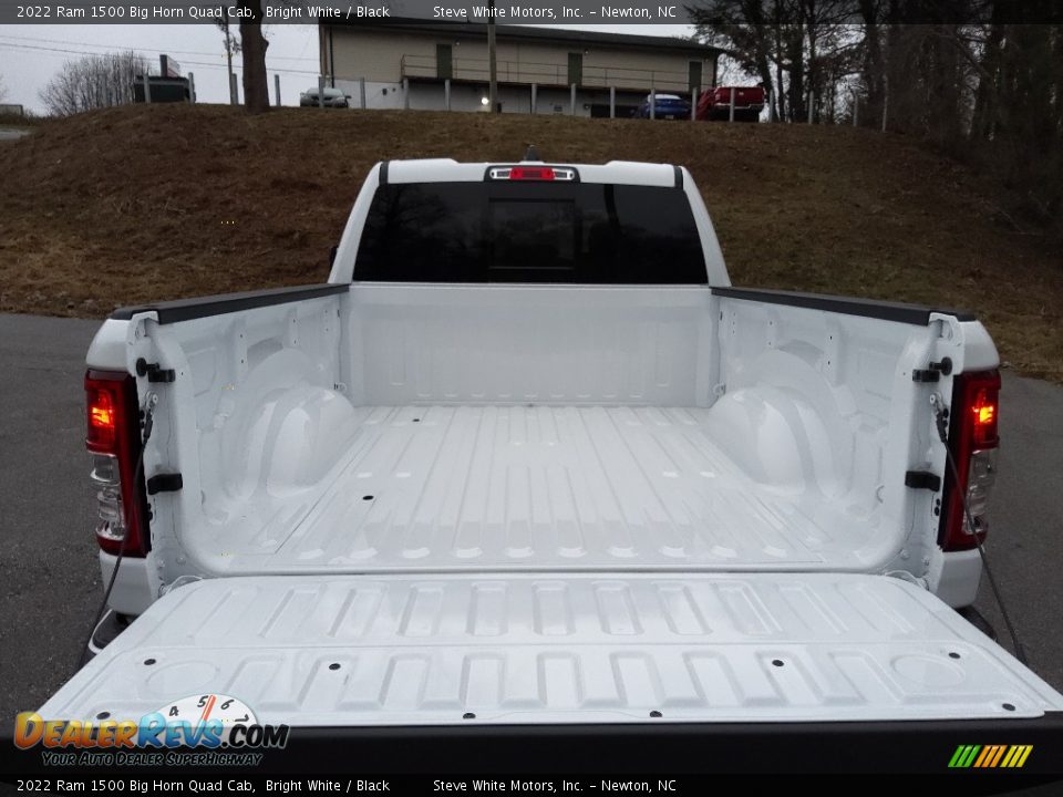 2022 Ram 1500 Big Horn Quad Cab Bright White / Black Photo #8