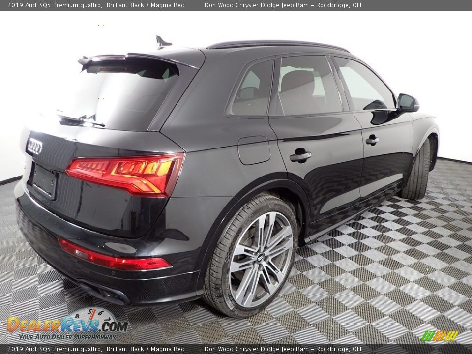 2019 Audi SQ5 Premium quattro Brilliant Black / Magma Red Photo #15