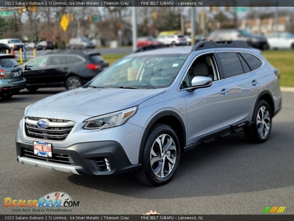 2022 Subaru Outback 2.5i Limited Ice Silver Metallic / Titanium Gray Photo #1