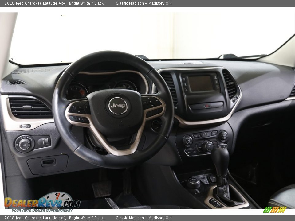 2018 Jeep Cherokee Latitude 4x4 Bright White / Black Photo #6