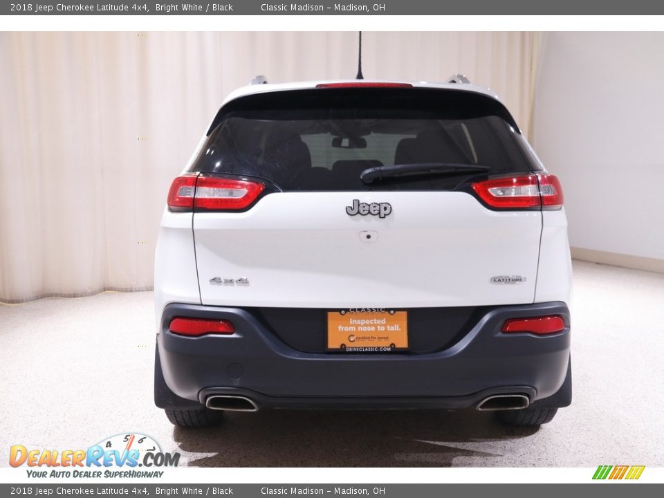 2018 Jeep Cherokee Latitude 4x4 Bright White / Black Photo #18