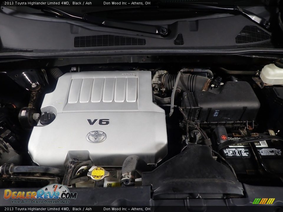 2013 Toyota Highlander Limited 4WD Black / Ash Photo #10