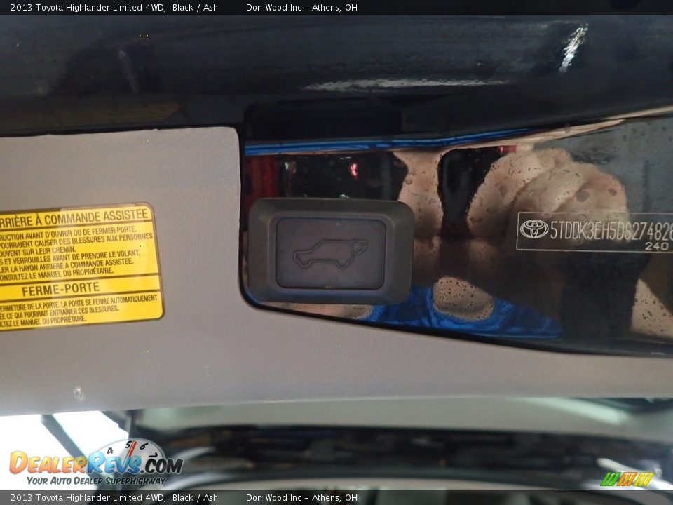 2013 Toyota Highlander Limited 4WD Black / Ash Photo #18