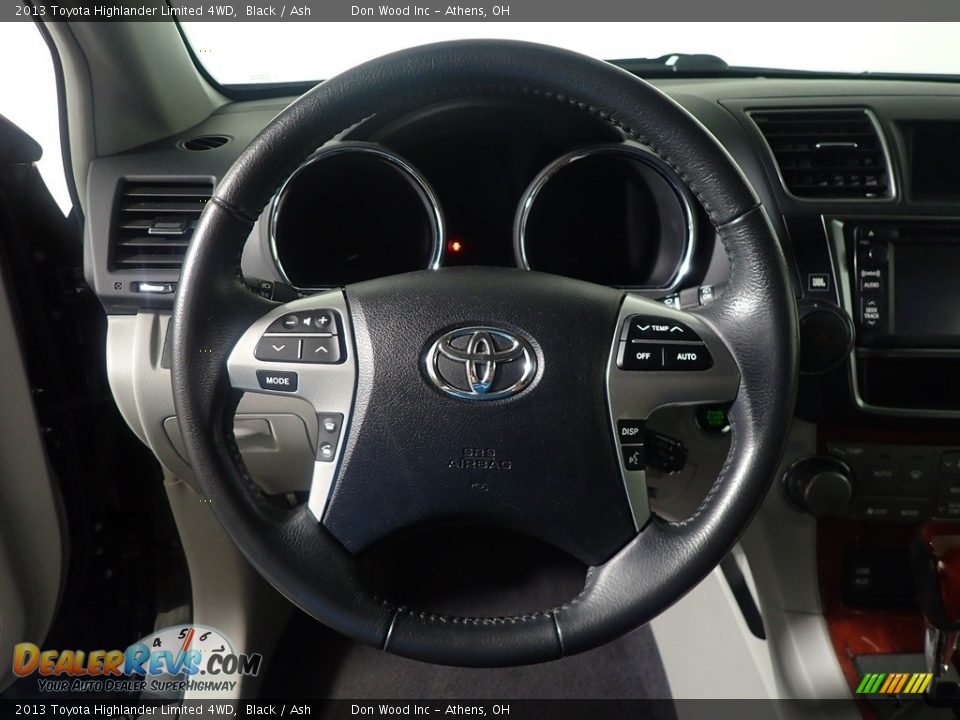 2013 Toyota Highlander Limited 4WD Black / Ash Photo #31