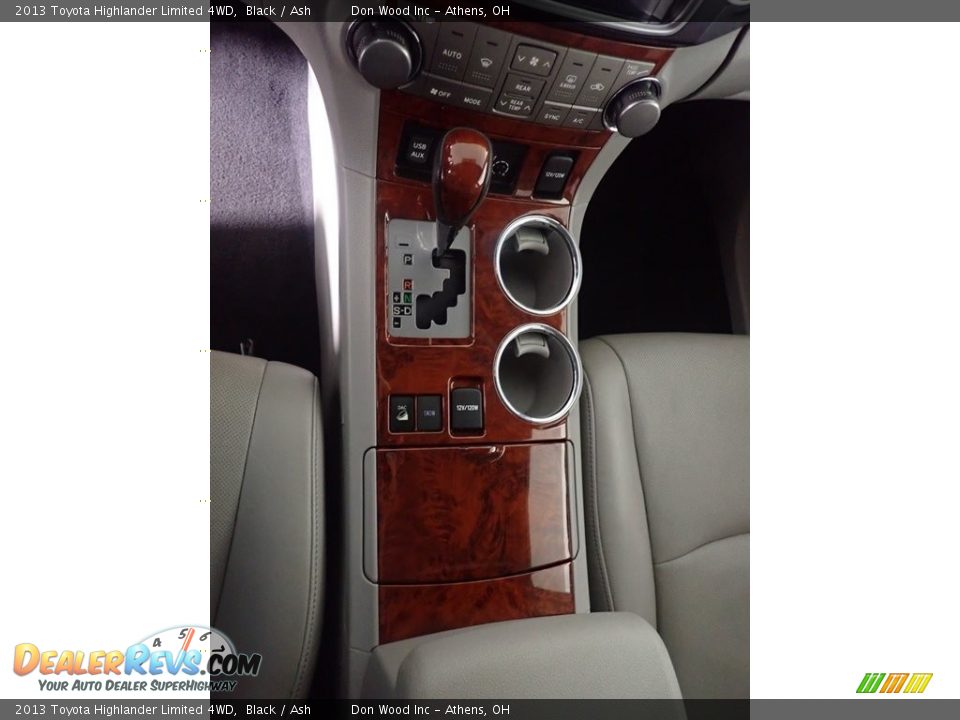 2013 Toyota Highlander Limited 4WD Black / Ash Photo #36