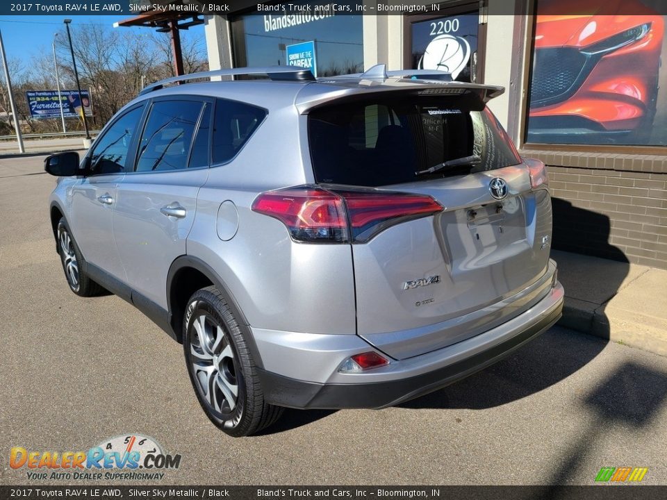 2017 Toyota RAV4 LE AWD Silver Sky Metallic / Black Photo #30