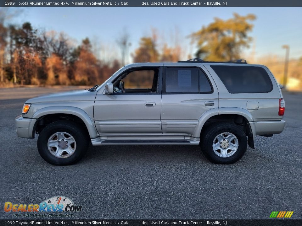 1999 Toyota 4Runner Limited 4x4 Millennium Silver Metallic / Oak Photo #2