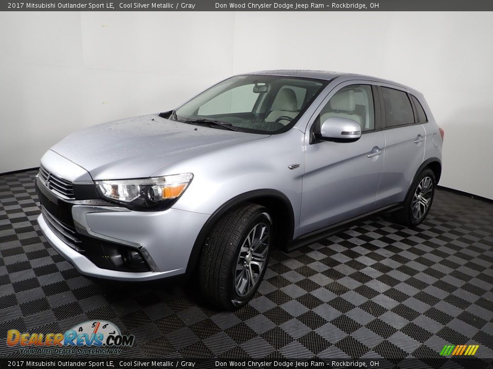 2017 Mitsubishi Outlander Sport LE Cool Silver Metallic / Gray Photo #7