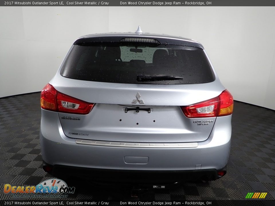 2017 Mitsubishi Outlander Sport LE Cool Silver Metallic / Gray Photo #10