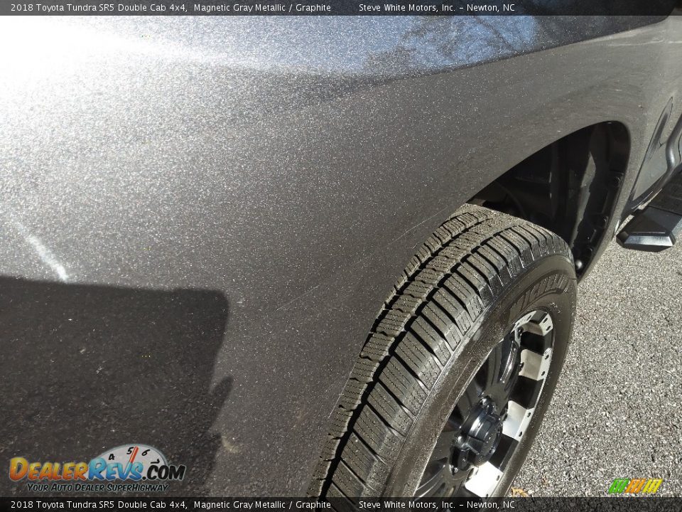 2018 Toyota Tundra SR5 Double Cab 4x4 Magnetic Gray Metallic / Graphite Photo #8