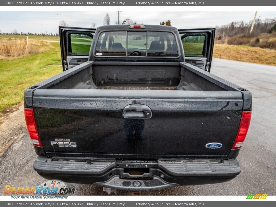 2003 Ford F250 Super Duty XLT Crew Cab 4x4 Black / Dark Flint Grey Photo #23