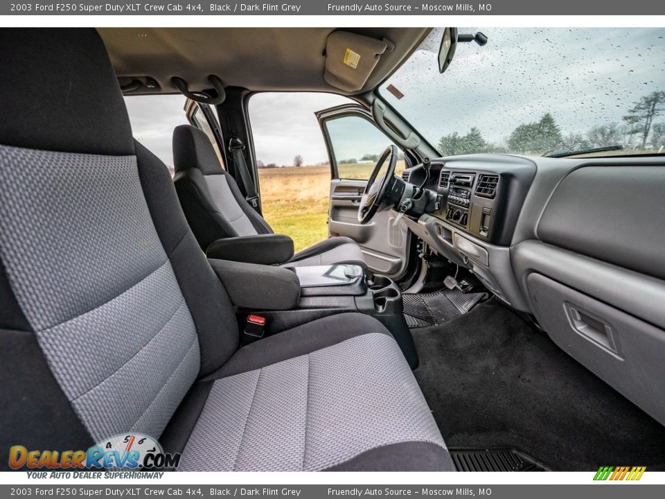 Front Seat of 2003 Ford F250 Super Duty XLT Crew Cab 4x4 Photo #28