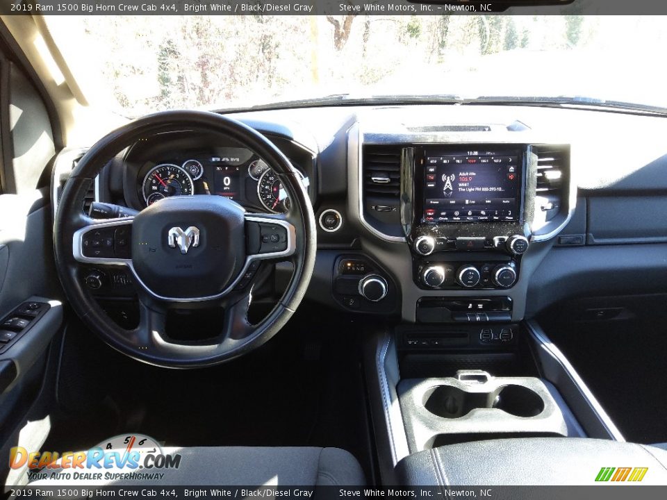 2019 Ram 1500 Big Horn Crew Cab 4x4 Bright White / Black/Diesel Gray Photo #20