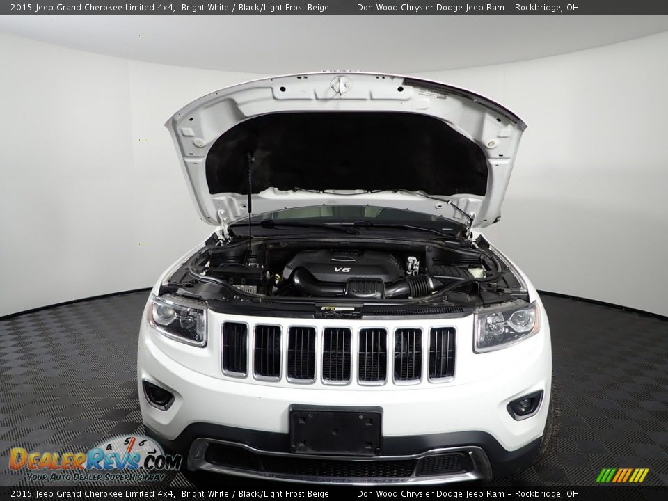 2015 Jeep Grand Cherokee Limited 4x4 Bright White / Black/Light Frost Beige Photo #10