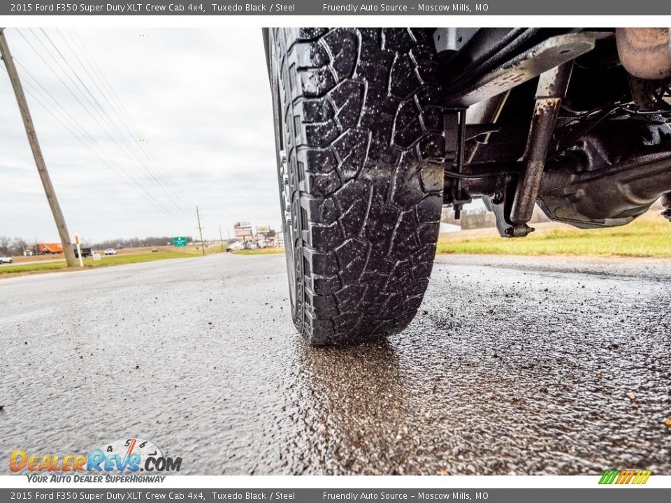 2015 Ford F350 Super Duty XLT Crew Cab 4x4 Tuxedo Black / Steel Photo #12