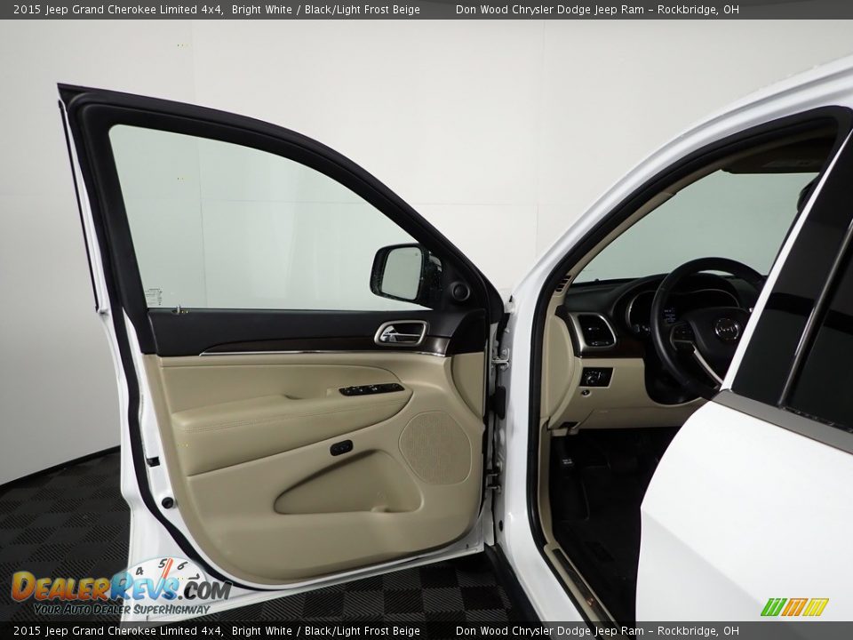 2015 Jeep Grand Cherokee Limited 4x4 Bright White / Black/Light Frost Beige Photo #19