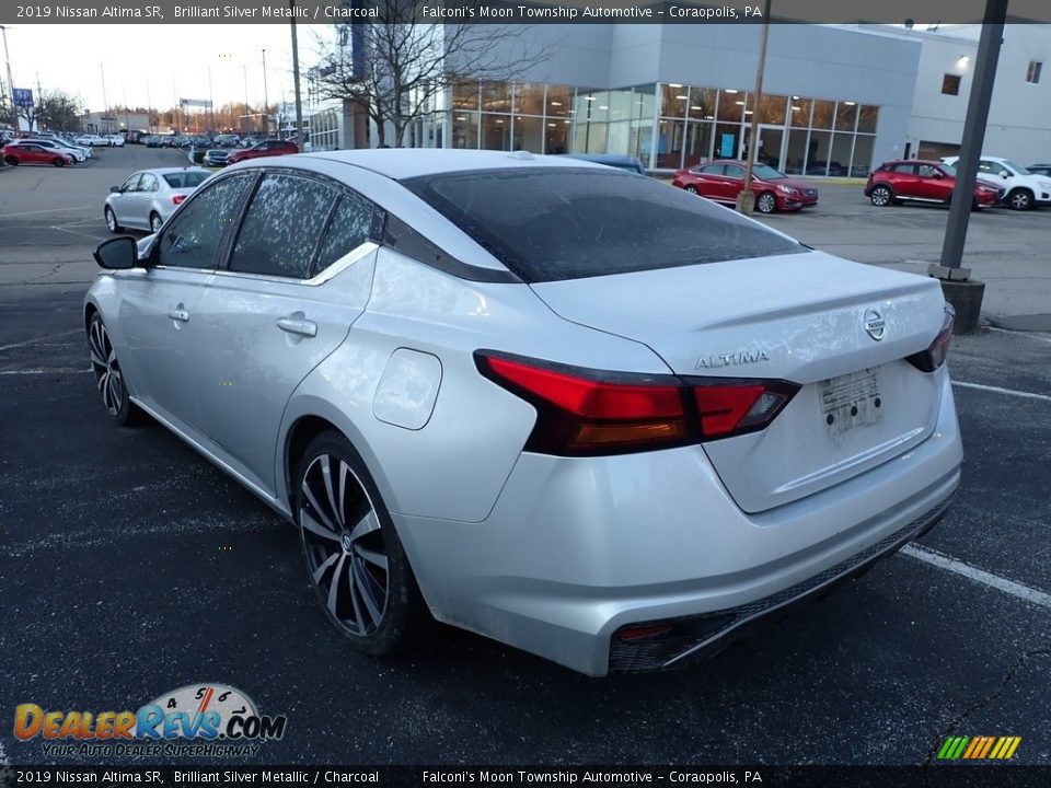 2019 Nissan Altima SR Brilliant Silver Metallic / Charcoal Photo #2