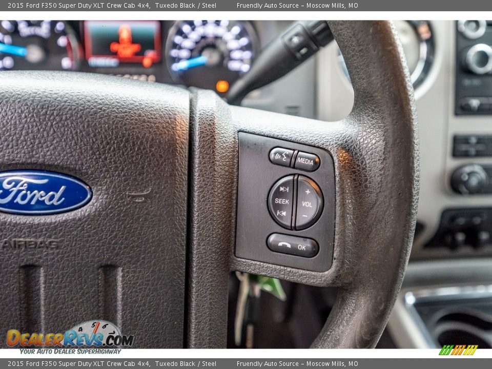 2015 Ford F350 Super Duty XLT Crew Cab 4x4 Tuxedo Black / Steel Photo #34