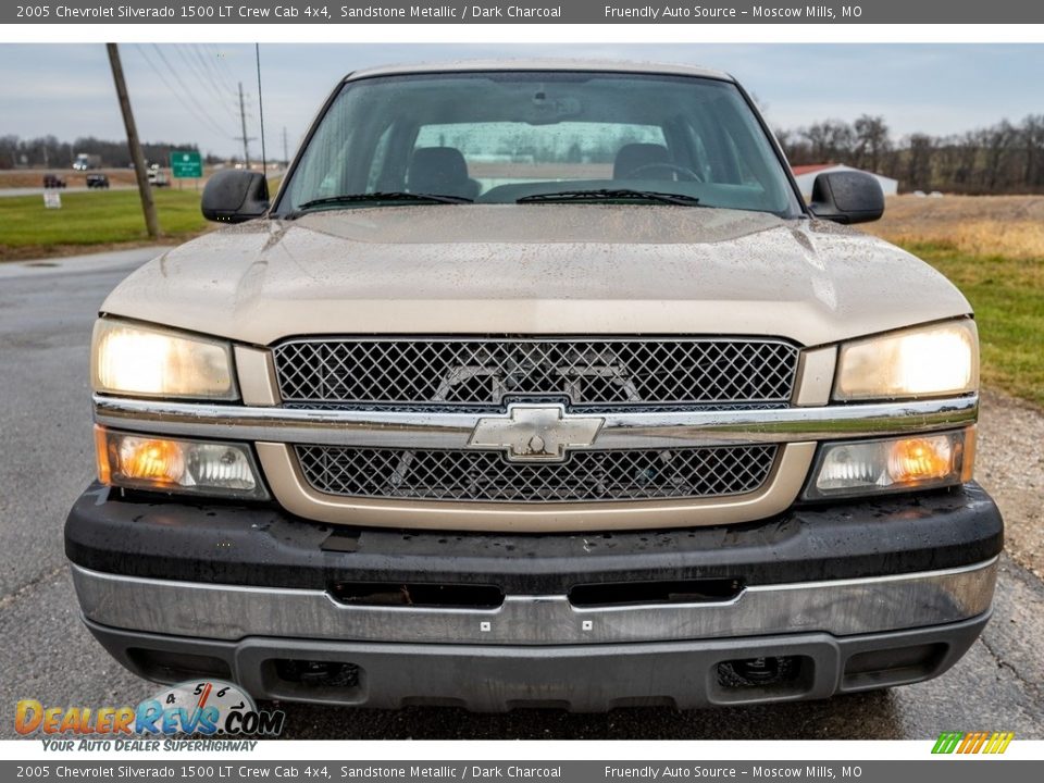2005 Chevrolet Silverado 1500 LT Crew Cab 4x4 Sandstone Metallic / Dark Charcoal Photo #9