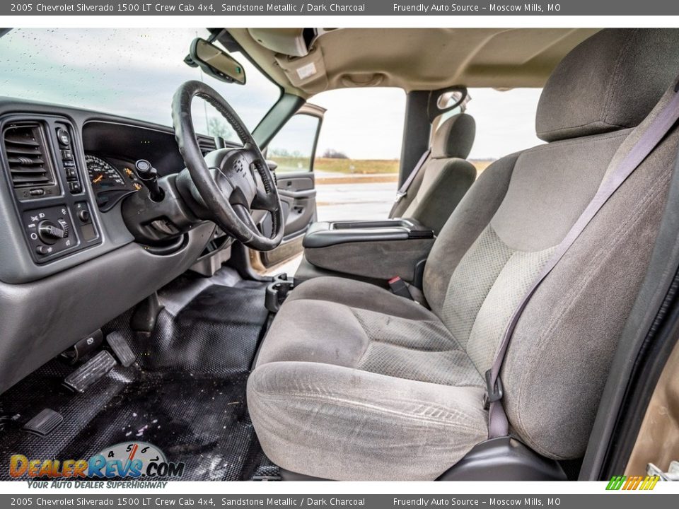 Front Seat of 2005 Chevrolet Silverado 1500 LT Crew Cab 4x4 Photo #11