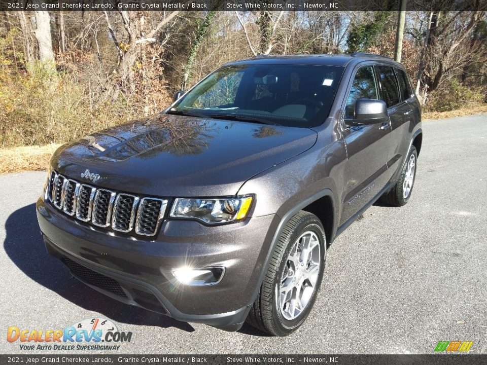 2021 Jeep Grand Cherokee Laredo Granite Crystal Metallic / Black Photo #2