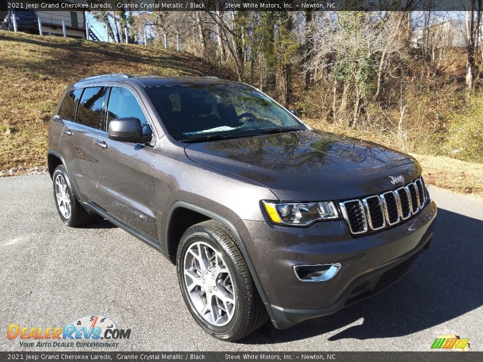 2021 Jeep Grand Cherokee Laredo Granite Crystal Metallic / Black Photo #4