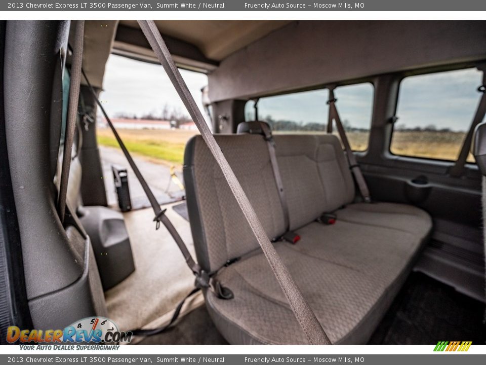 2013 Chevrolet Express LT 3500 Passenger Van Summit White / Neutral Photo #28