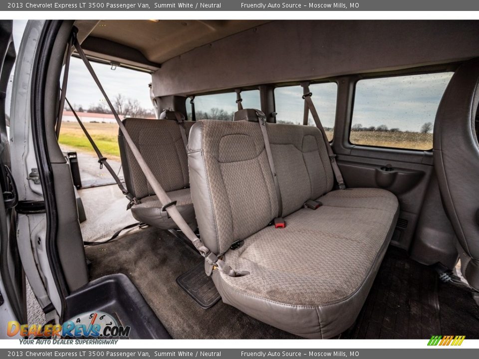 2013 Chevrolet Express LT 3500 Passenger Van Summit White / Neutral Photo #29