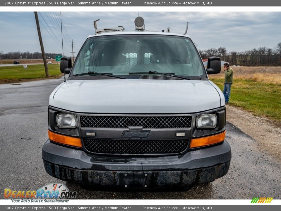 2007 Chevrolet Express 3500 Cargo Van Summit White / Medium Pewter Photo #9