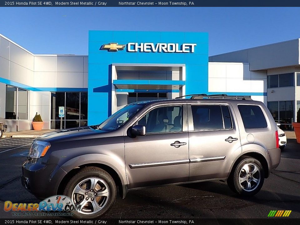 2015 Honda Pilot SE 4WD Modern Steel Metallic / Gray Photo #1