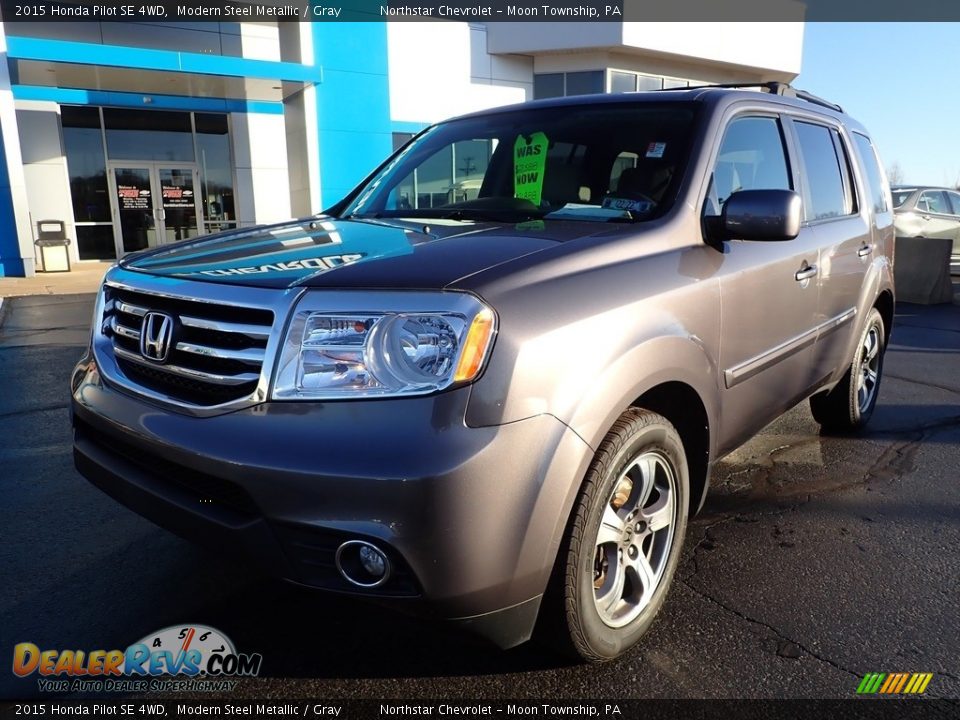 2015 Honda Pilot SE 4WD Modern Steel Metallic / Gray Photo #2