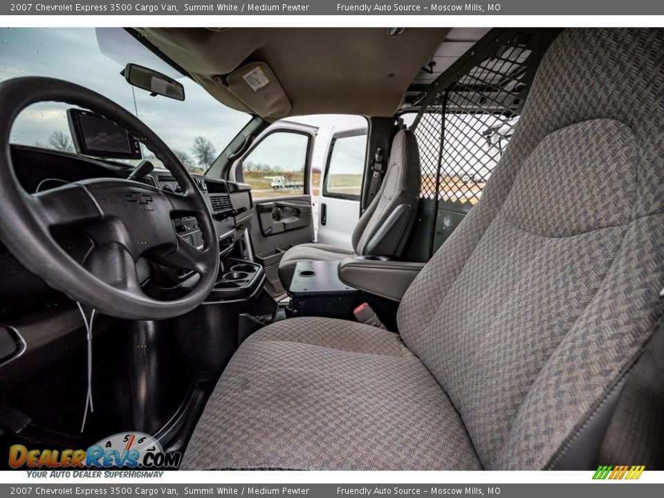 2007 Chevrolet Express 3500 Cargo Van Summit White / Medium Pewter Photo #18