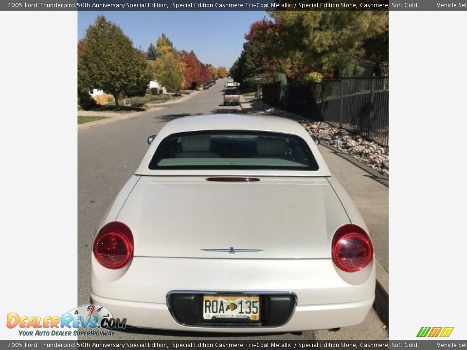 2005 Ford Thunderbird 50th Anniversary Special Edition Special Edition Cashmere Tri-Coat Metallic / Special Edition Stone, Cashmere, Soft Gold Photo #5