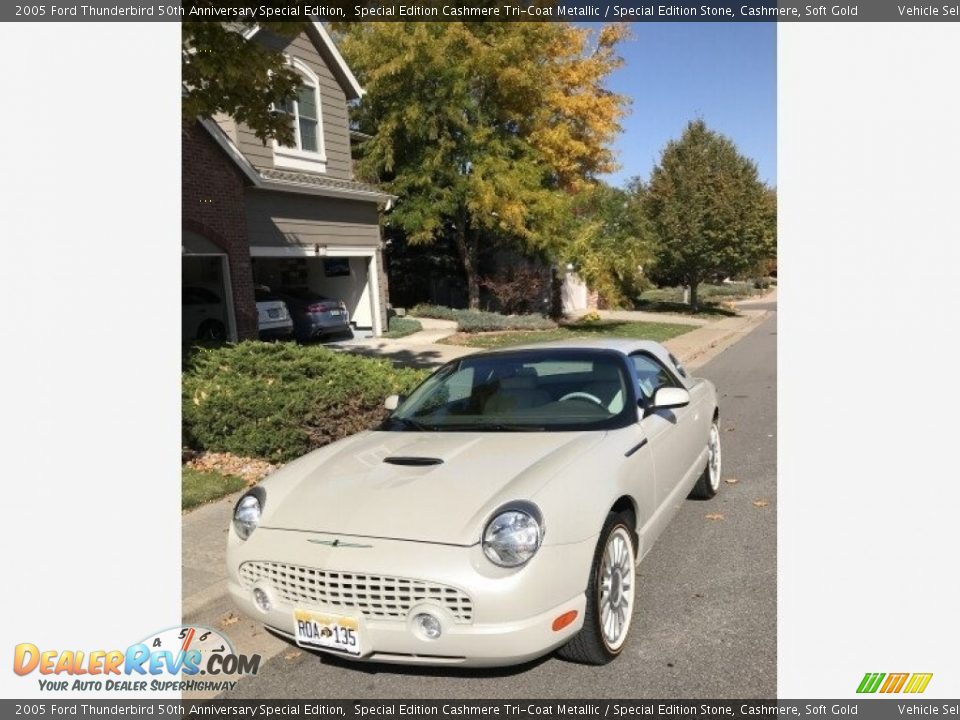 2005 Ford Thunderbird 50th Anniversary Special Edition Special Edition Cashmere Tri-Coat Metallic / Special Edition Stone, Cashmere, Soft Gold Photo #23