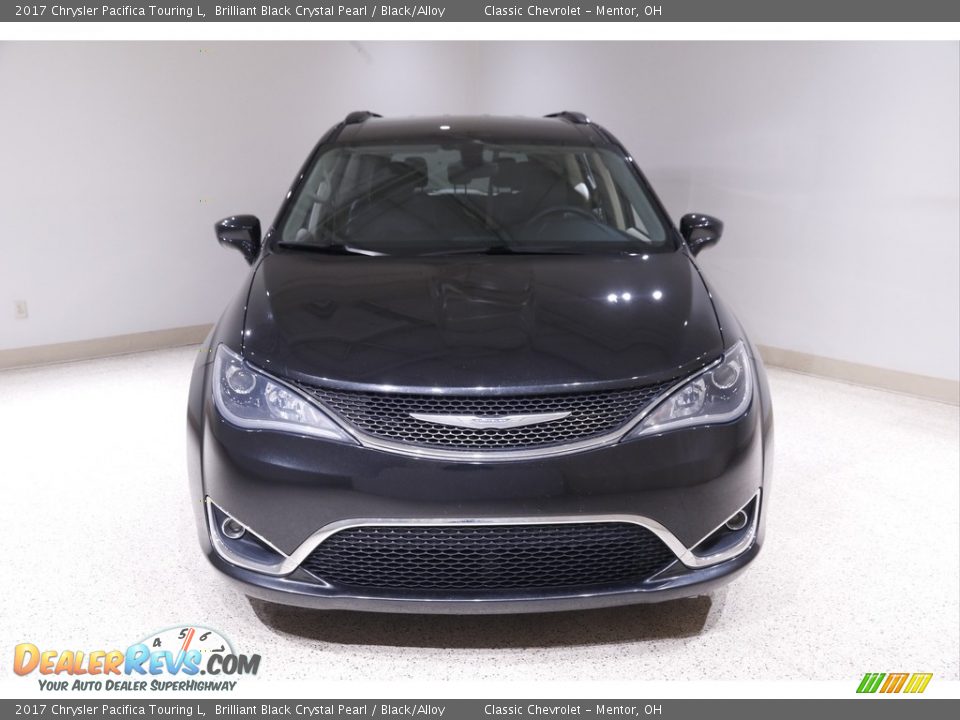 2017 Chrysler Pacifica Touring L Brilliant Black Crystal Pearl / Black/Alloy Photo #2