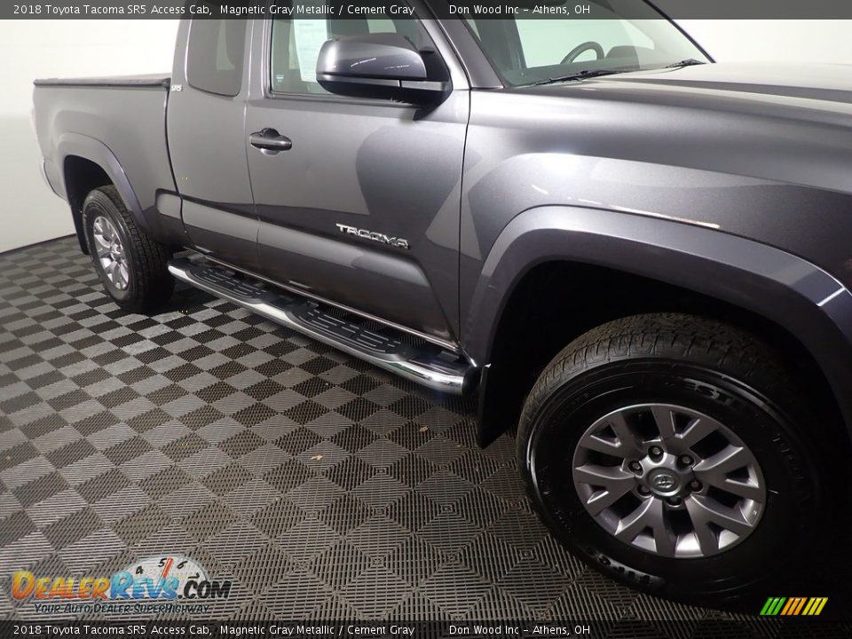 2018 Toyota Tacoma SR5 Access Cab Magnetic Gray Metallic / Cement Gray Photo #4