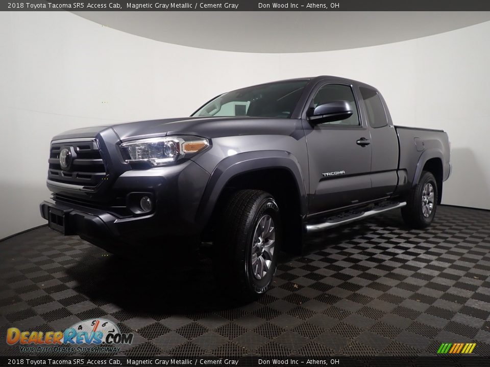 2018 Toyota Tacoma SR5 Access Cab Magnetic Gray Metallic / Cement Gray Photo #8