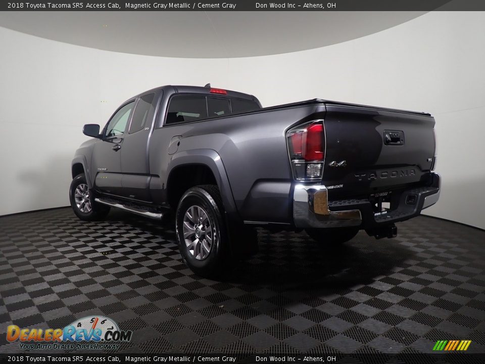 2018 Toyota Tacoma SR5 Access Cab Magnetic Gray Metallic / Cement Gray Photo #11