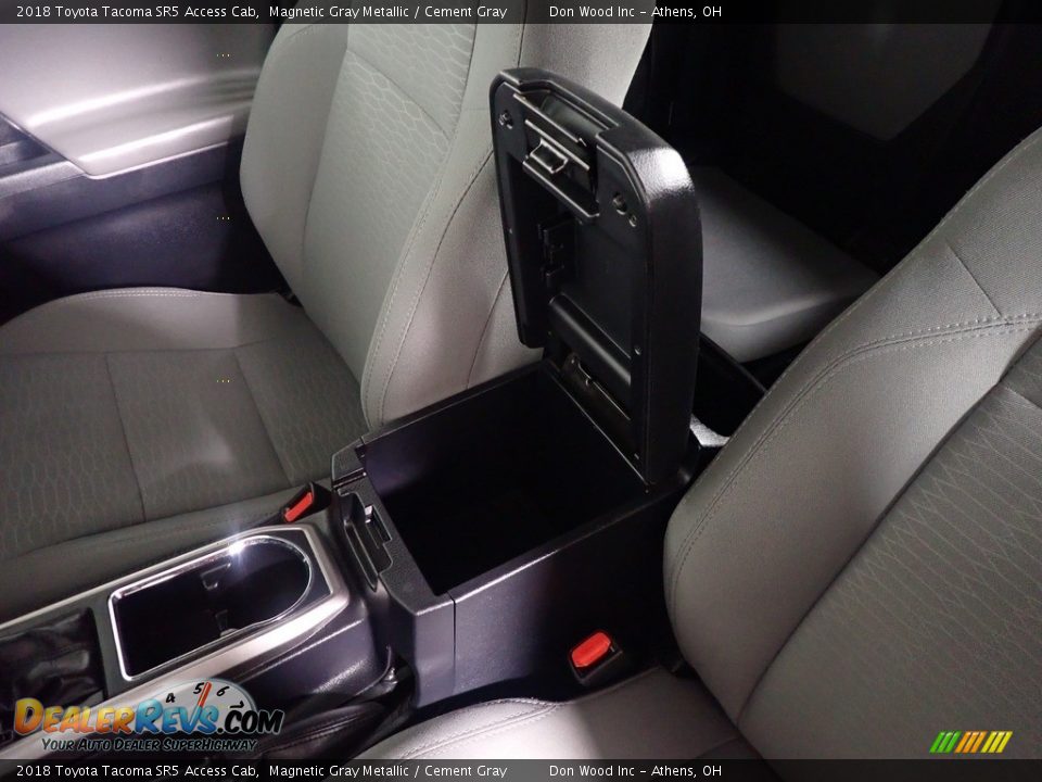 2018 Toyota Tacoma SR5 Access Cab Magnetic Gray Metallic / Cement Gray Photo #33