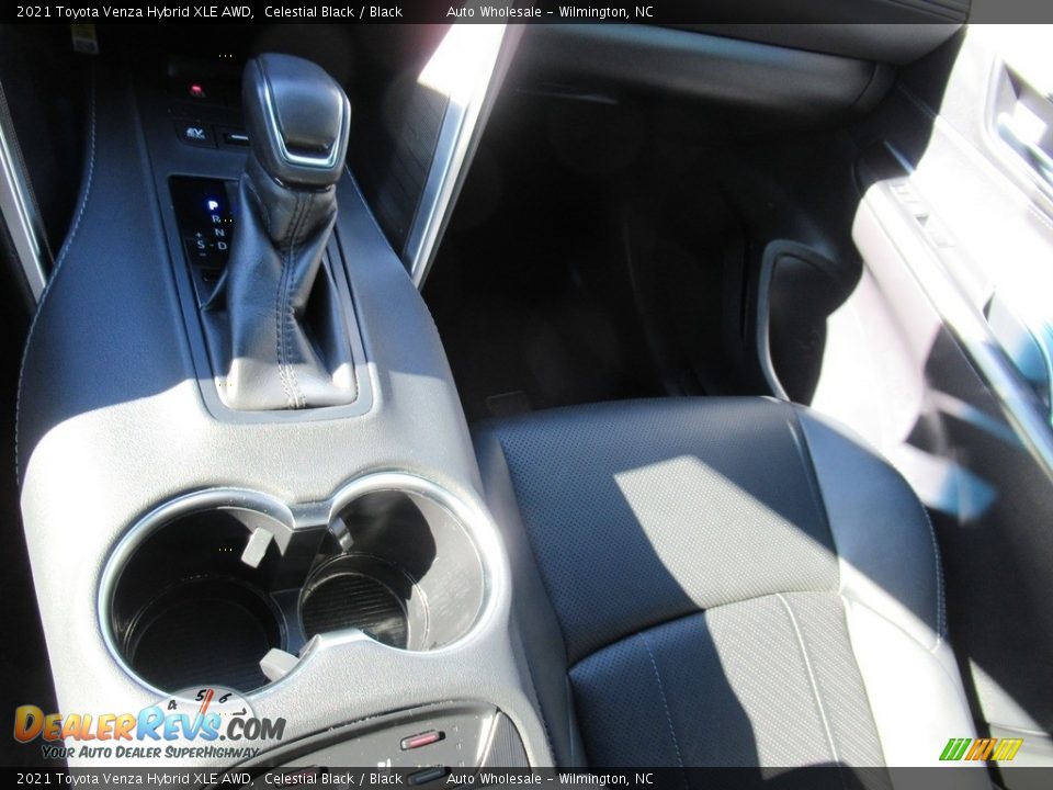 2021 Toyota Venza Hybrid XLE AWD Celestial Black / Black Photo #19
