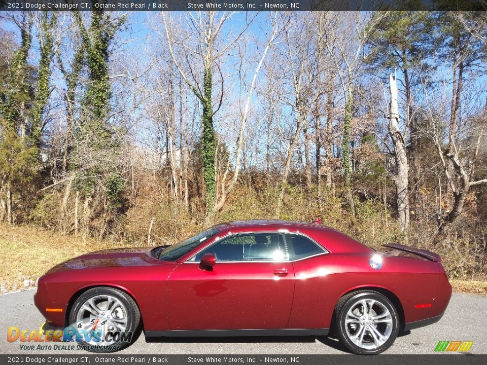 2021 Dodge Challenger GT Octane Red Pearl / Black Photo #1