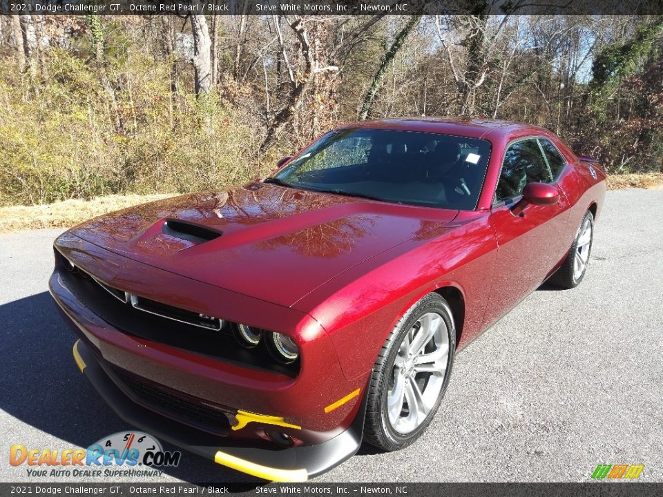 2021 Dodge Challenger GT Octane Red Pearl / Black Photo #2