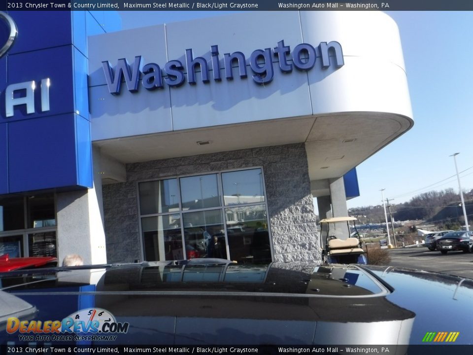 2013 Chrysler Town & Country Limited Maximum Steel Metallic / Black/Light Graystone Photo #4