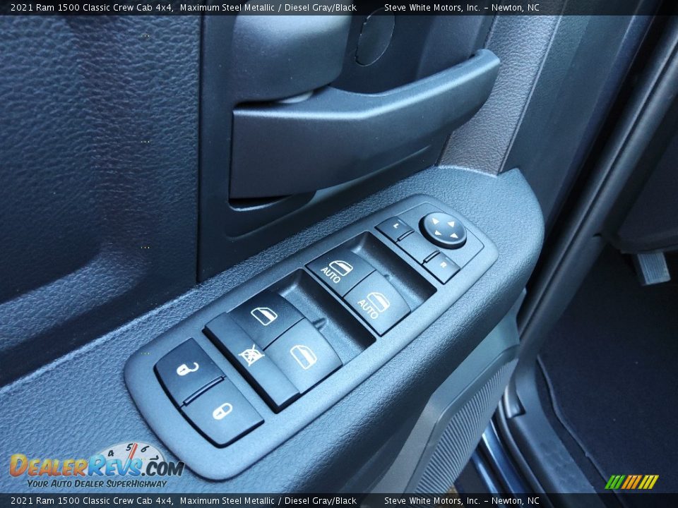 2021 Ram 1500 Classic Crew Cab 4x4 Maximum Steel Metallic / Diesel Gray/Black Photo #12