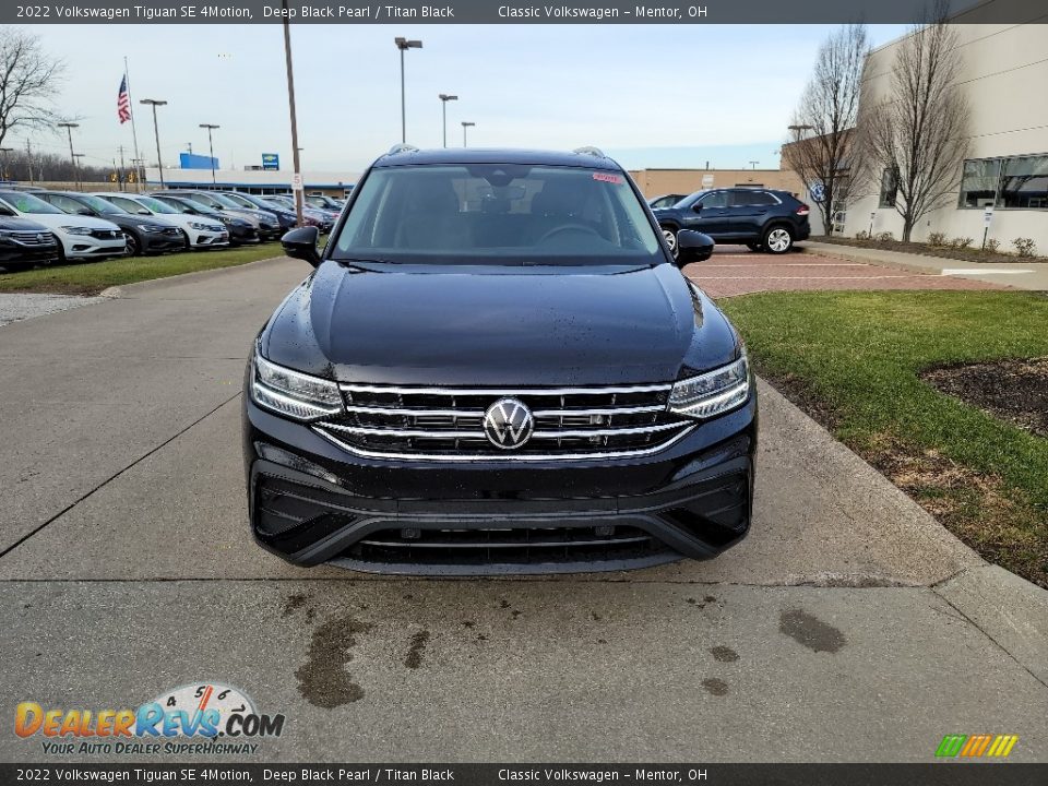 2022 Volkswagen Tiguan SE 4Motion Deep Black Pearl / Titan Black Photo #1
