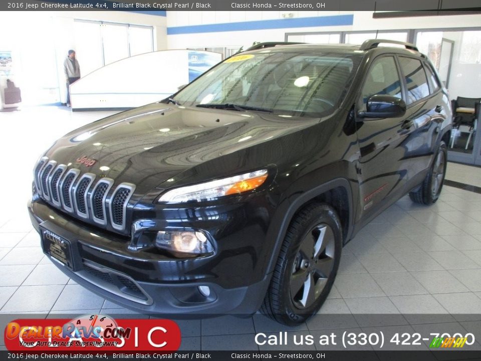 2016 Jeep Cherokee Latitude 4x4 Brilliant Black Crystal Pearl / Black Photo #1