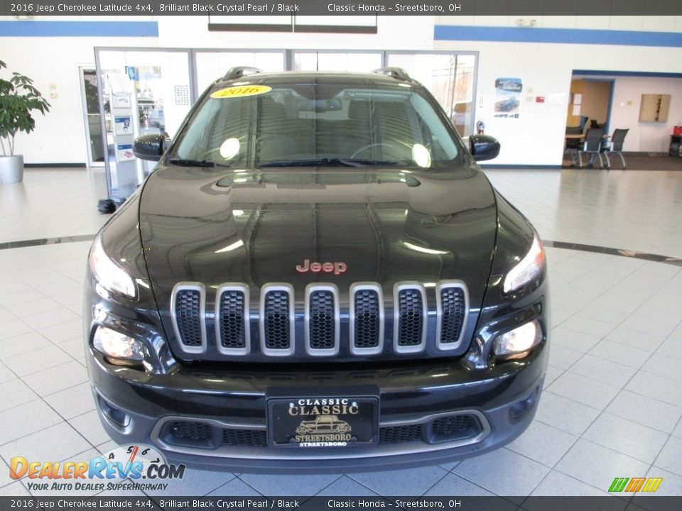 2016 Jeep Cherokee Latitude 4x4 Brilliant Black Crystal Pearl / Black Photo #2