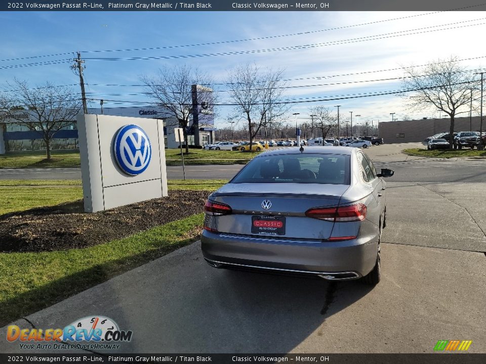 2022 Volkswagen Passat R-Line Platinum Gray Metallic / Titan Black Photo #3
